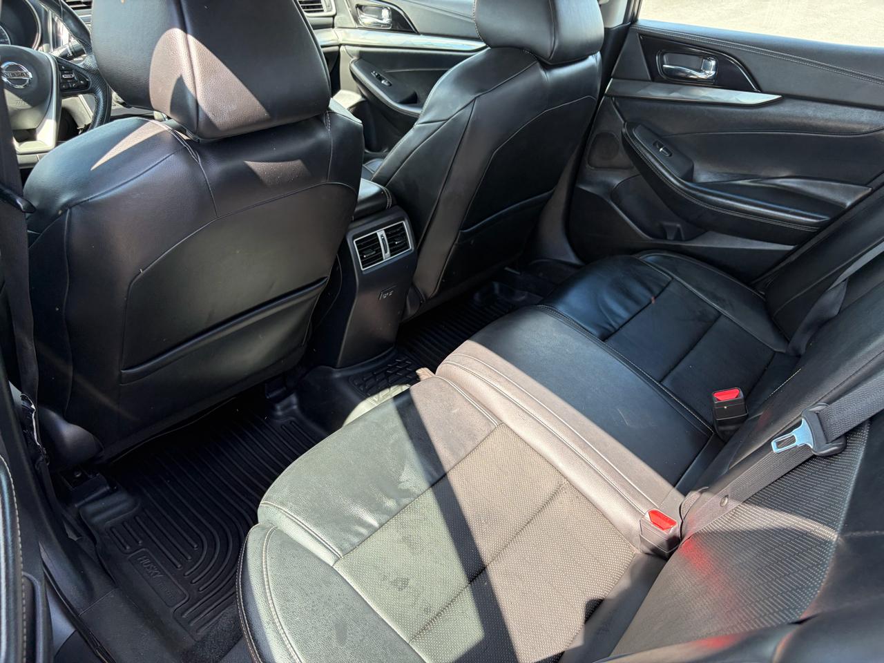 Nissan Maxima SV 3.5L 2021