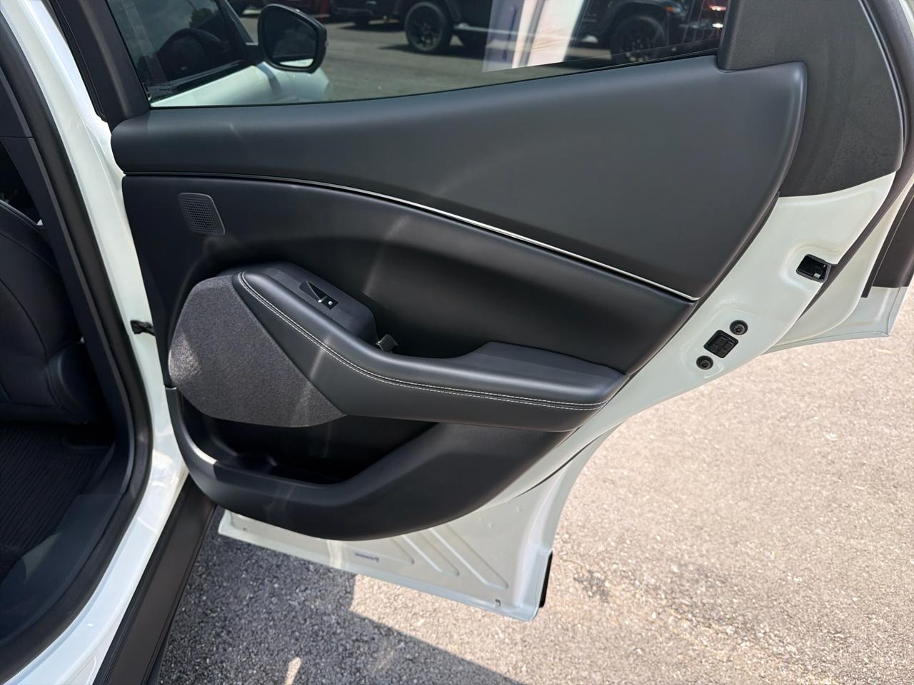 Ford Mustang Mach-E Premium AWD 2024