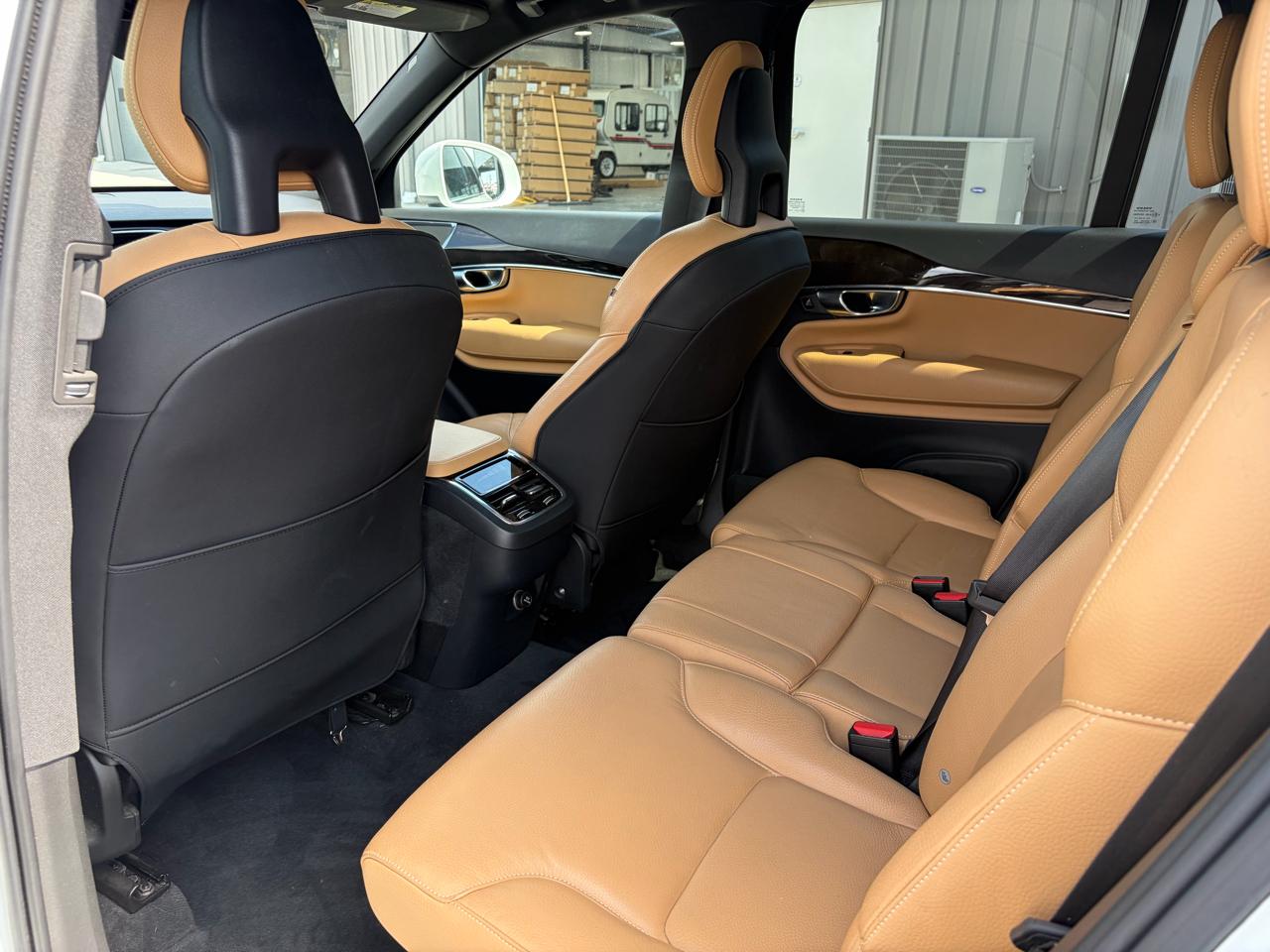 Volvo XC90 T6 AWD 7-Passenger Momentum 2018