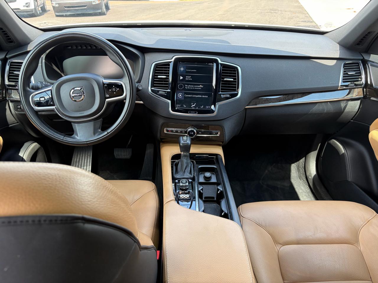 Volvo XC90 T6 AWD 7-Passenger Momentum 2018