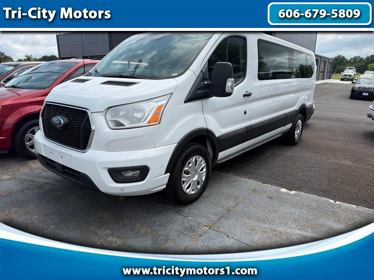 Ford Transit Passenger Wagon T-350 148" Low Roof XLT RWD 2021