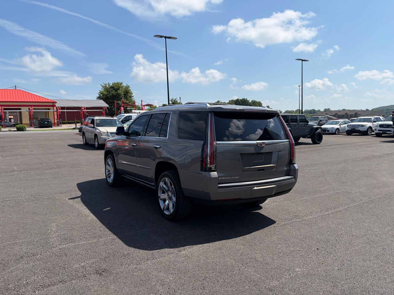 Cadillac Escalade 4WD 4dr Premium Luxury 2018