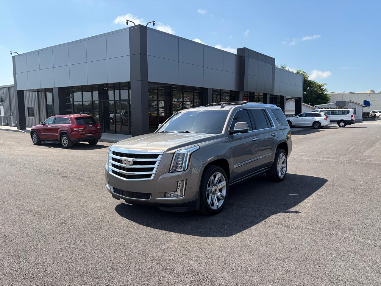 Cadillac Escalade 4WD 4dr Premium Luxury 2018