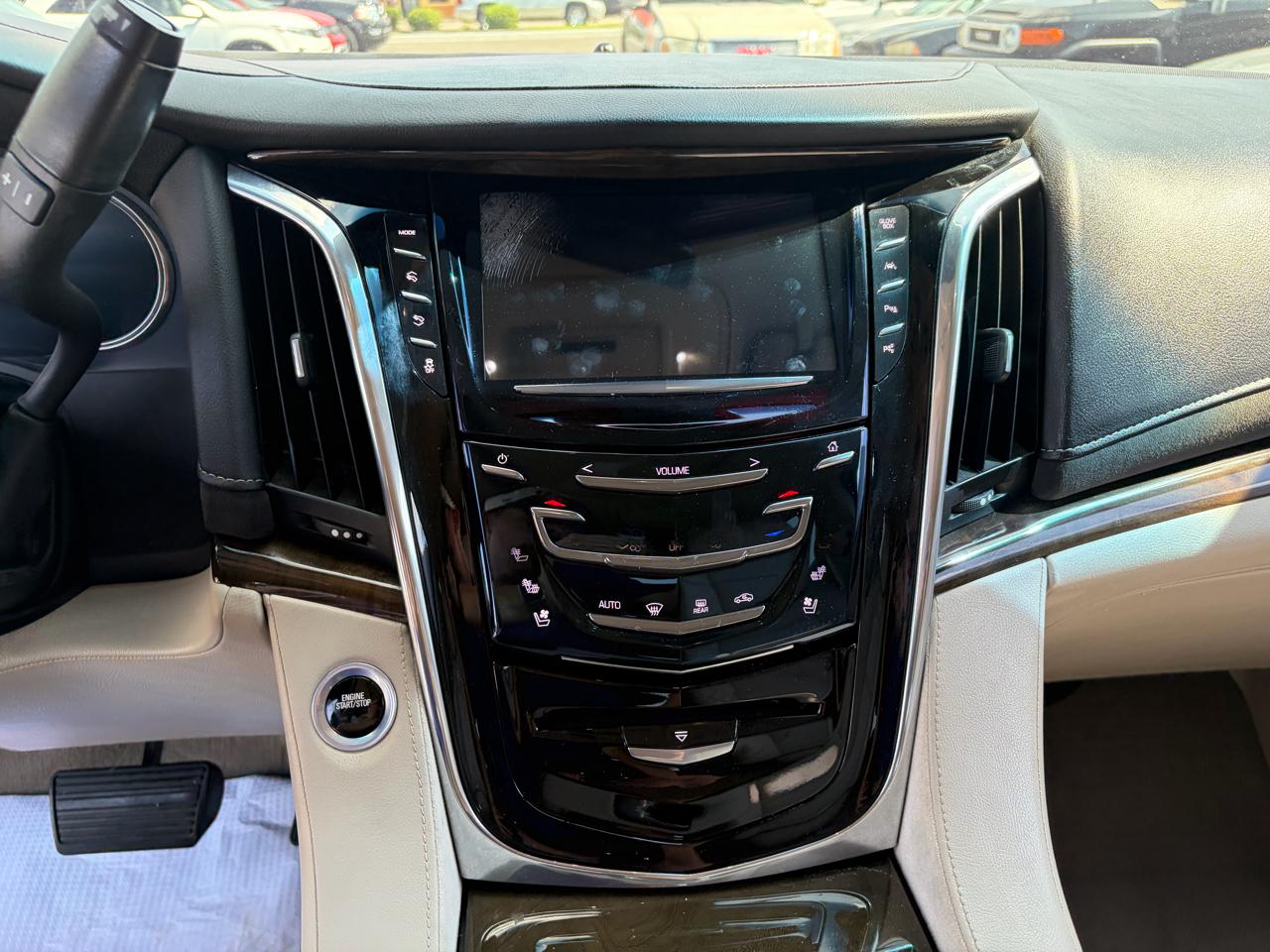 Cadillac Escalade 4WD 4dr Premium Luxury 2018