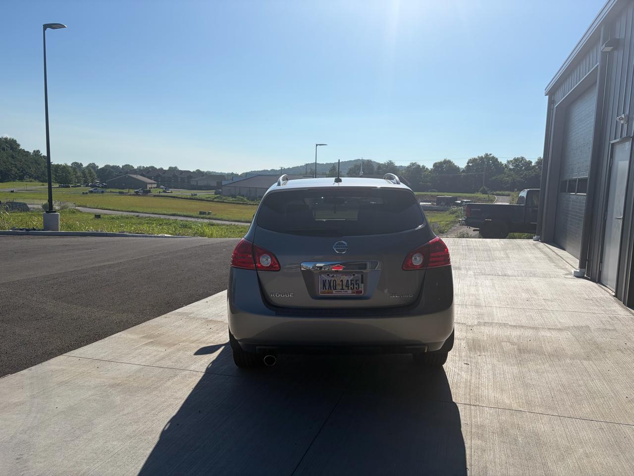 Nissan Rogue AWD 4dr SV 2011