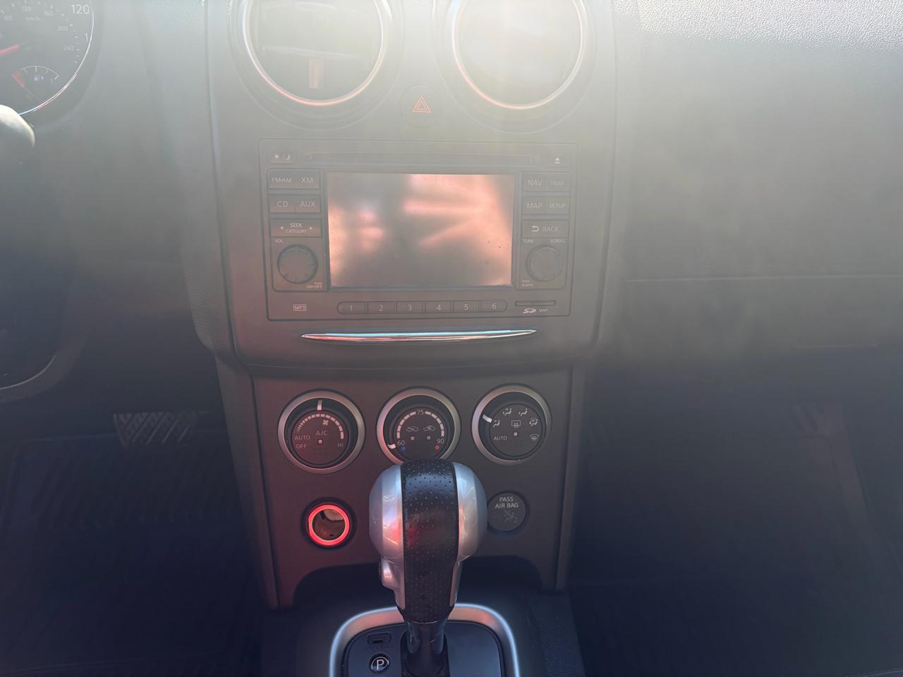 Nissan Rogue AWD 4dr SV 2011