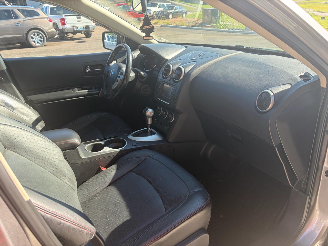 Nissan Rogue AWD 4dr SV 2011
