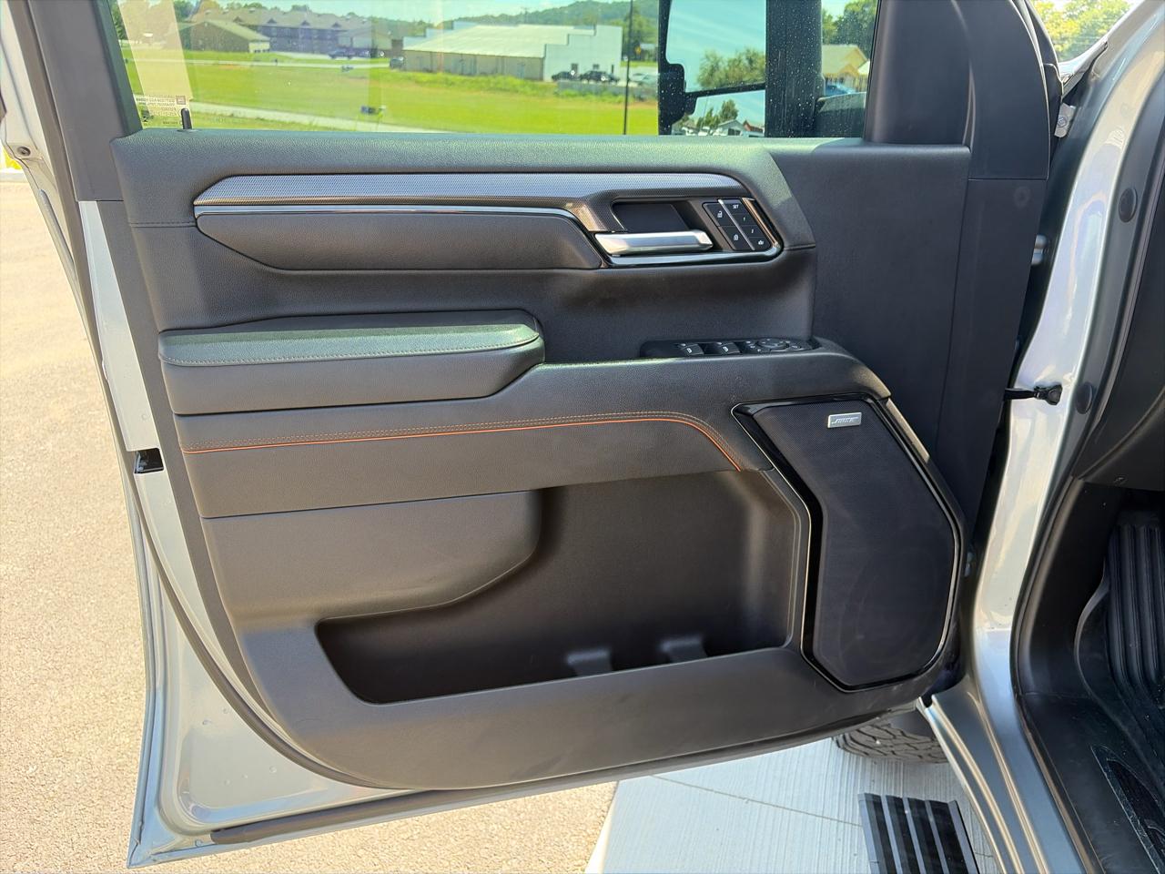 GMC Sierra 2500HD 4WD Crew Cab 159" AT4 2024