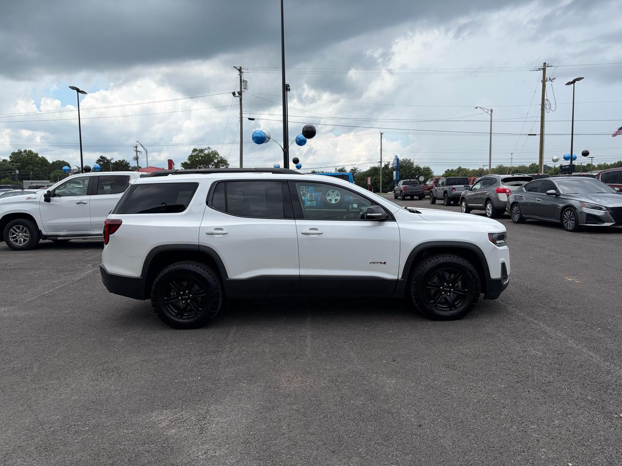 GMC Acadia AWD 4dr AT4 2021