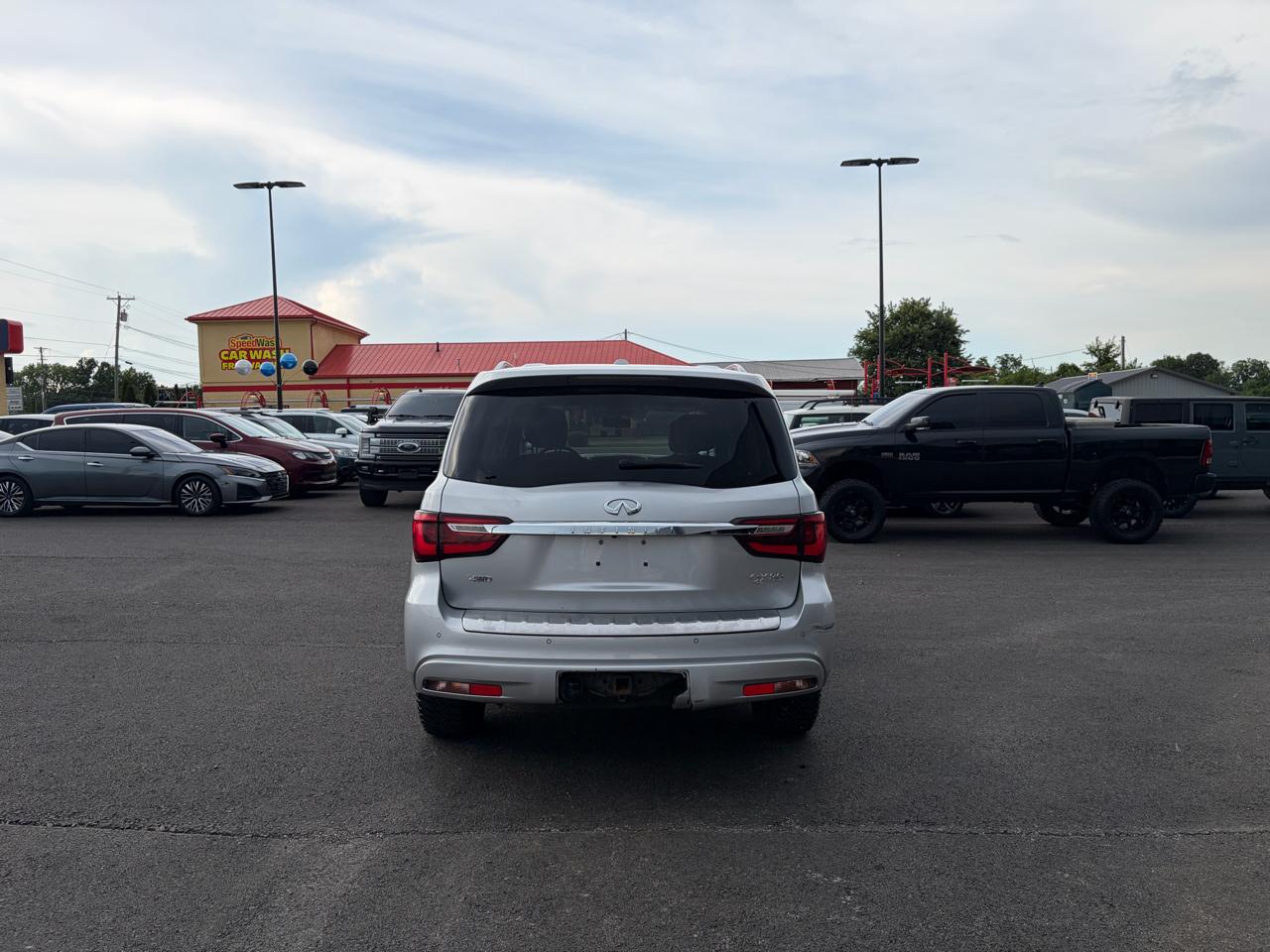 Infiniti QX80 LUXE AWD 2020