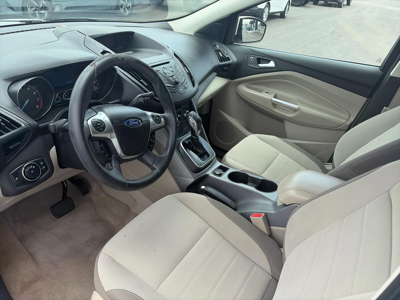 Ford Escape FWD 4dr SE 2014