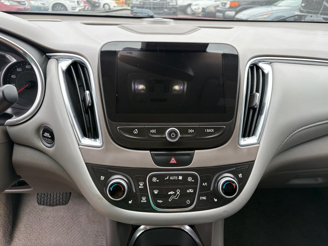 Chevrolet Malibu 4dr Sdn Premier w/2LZ 2017