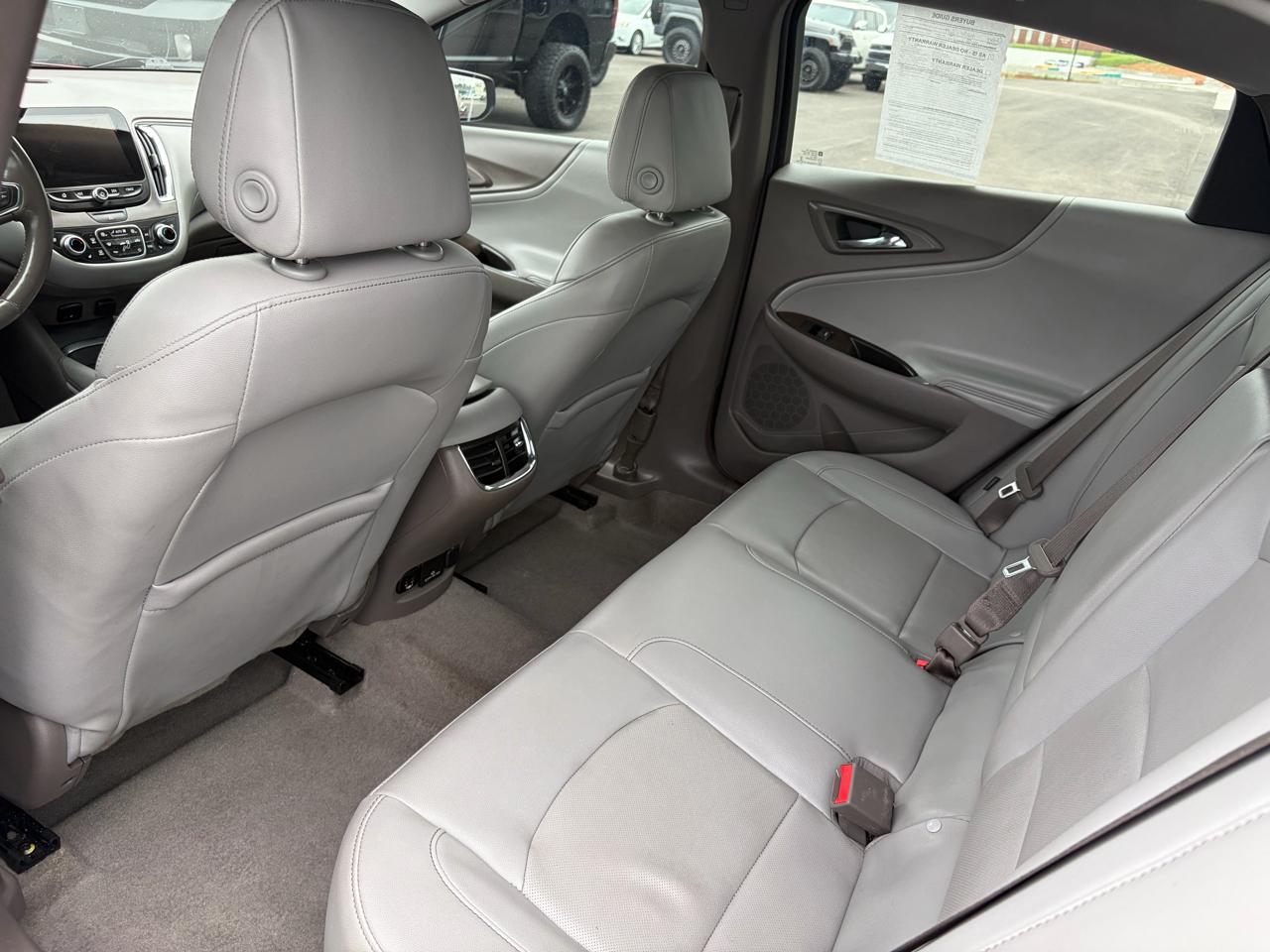 Chevrolet Malibu 4dr Sdn Premier w/2LZ 2017