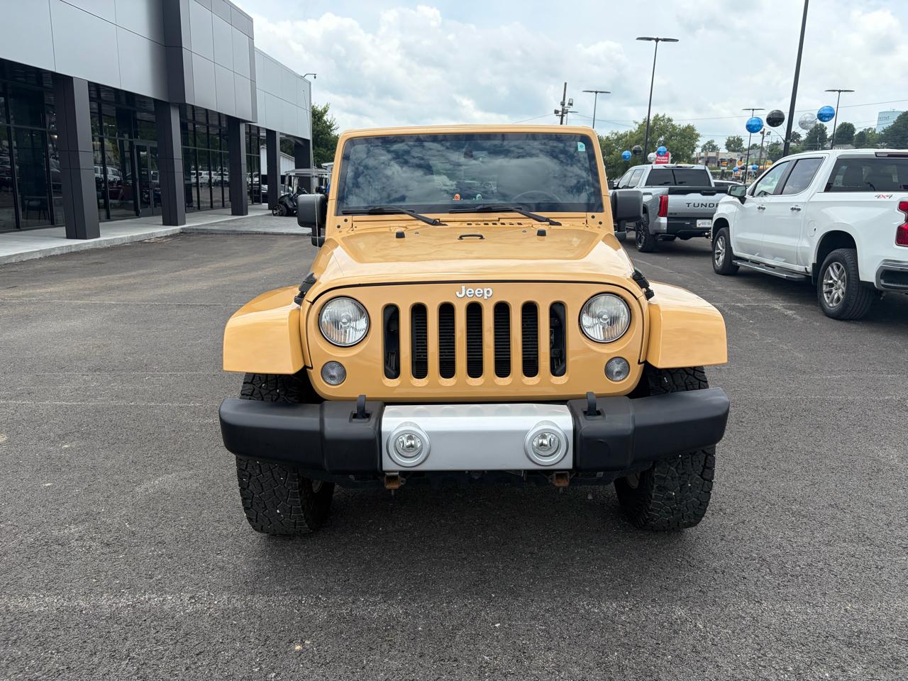 Jeep Wrangler Unlimited 4WD 4dr Sahara 2014