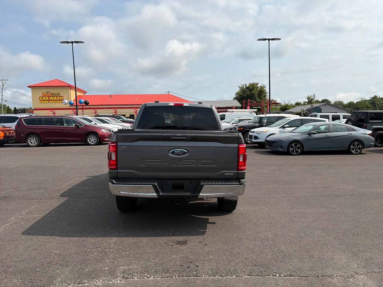 Ford F-150 XLT 4WD SuperCrew 5.5' Box 2022