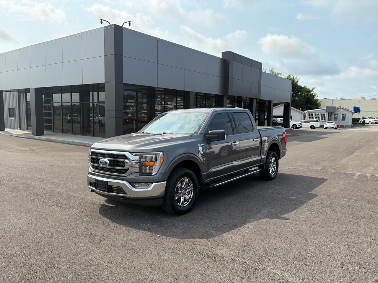 Ford F-150 XLT 4WD SuperCrew 5.5' Box 2022