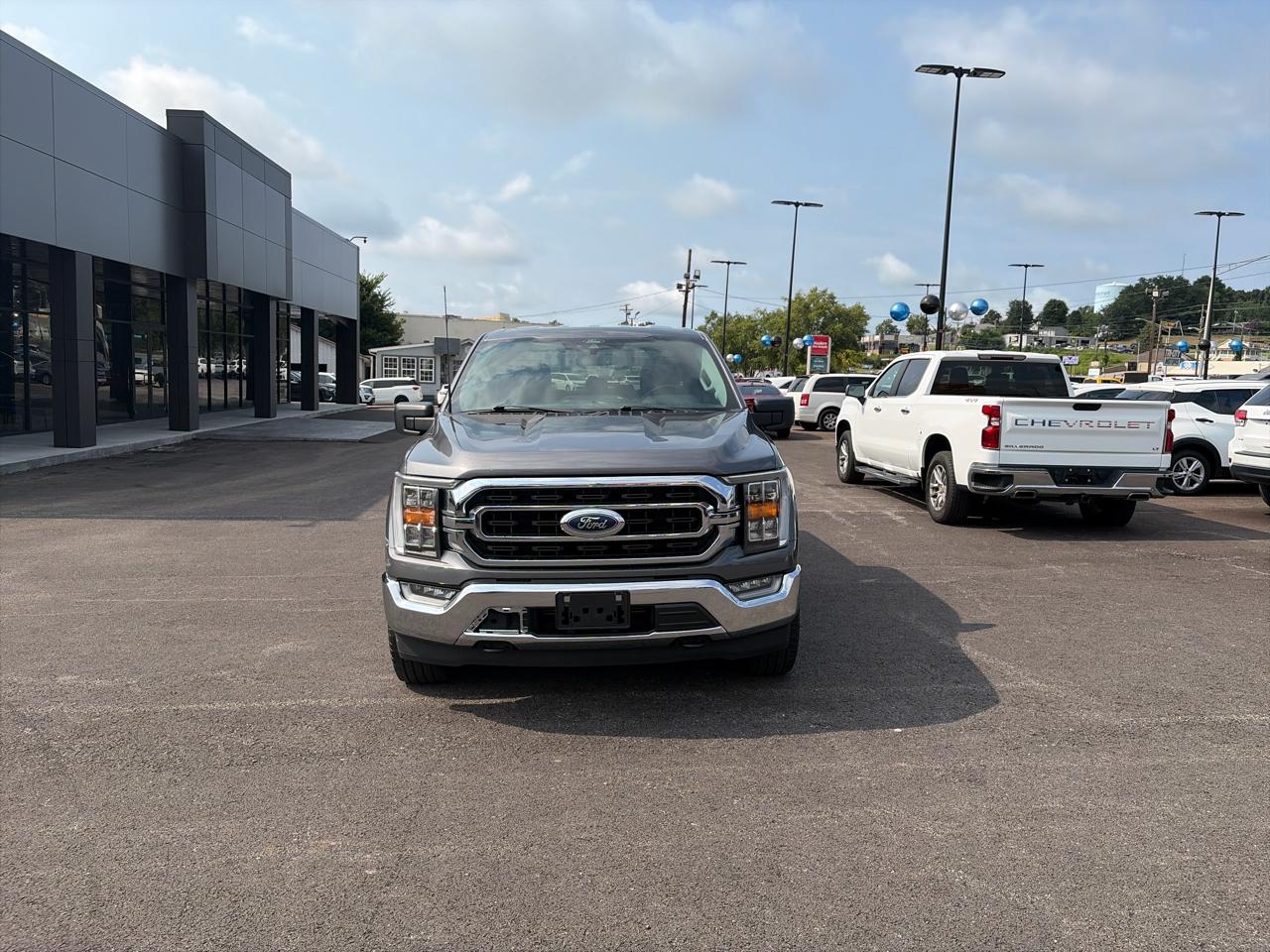 Ford F-150 XLT 4WD SuperCrew 5.5' Box 2022