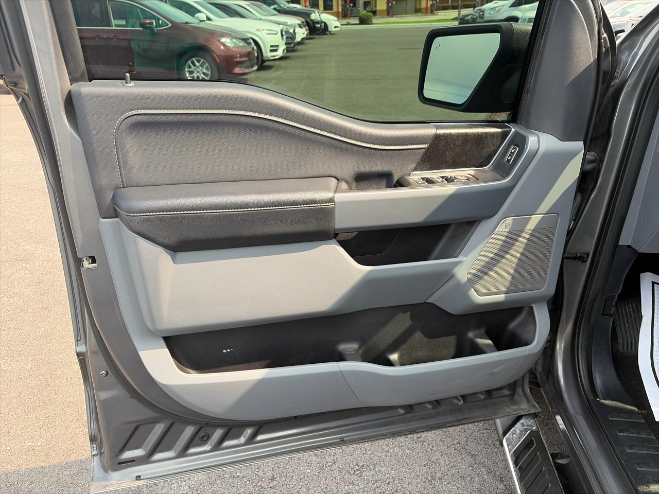 Ford F-150 XLT 4WD SuperCrew 5.5' Box 2022