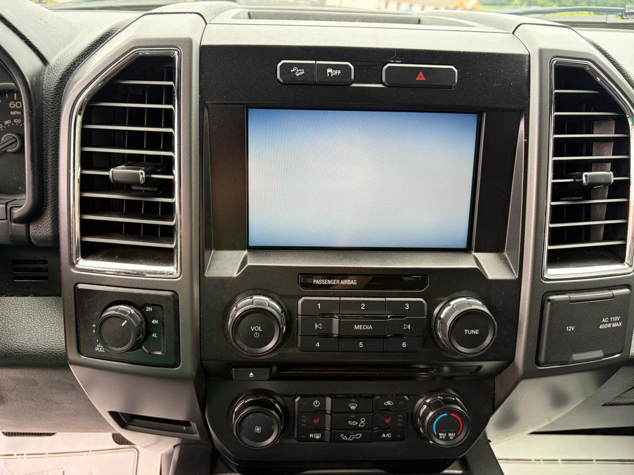 Ford F-150 4WD SuperCrew 145" XLT 2015