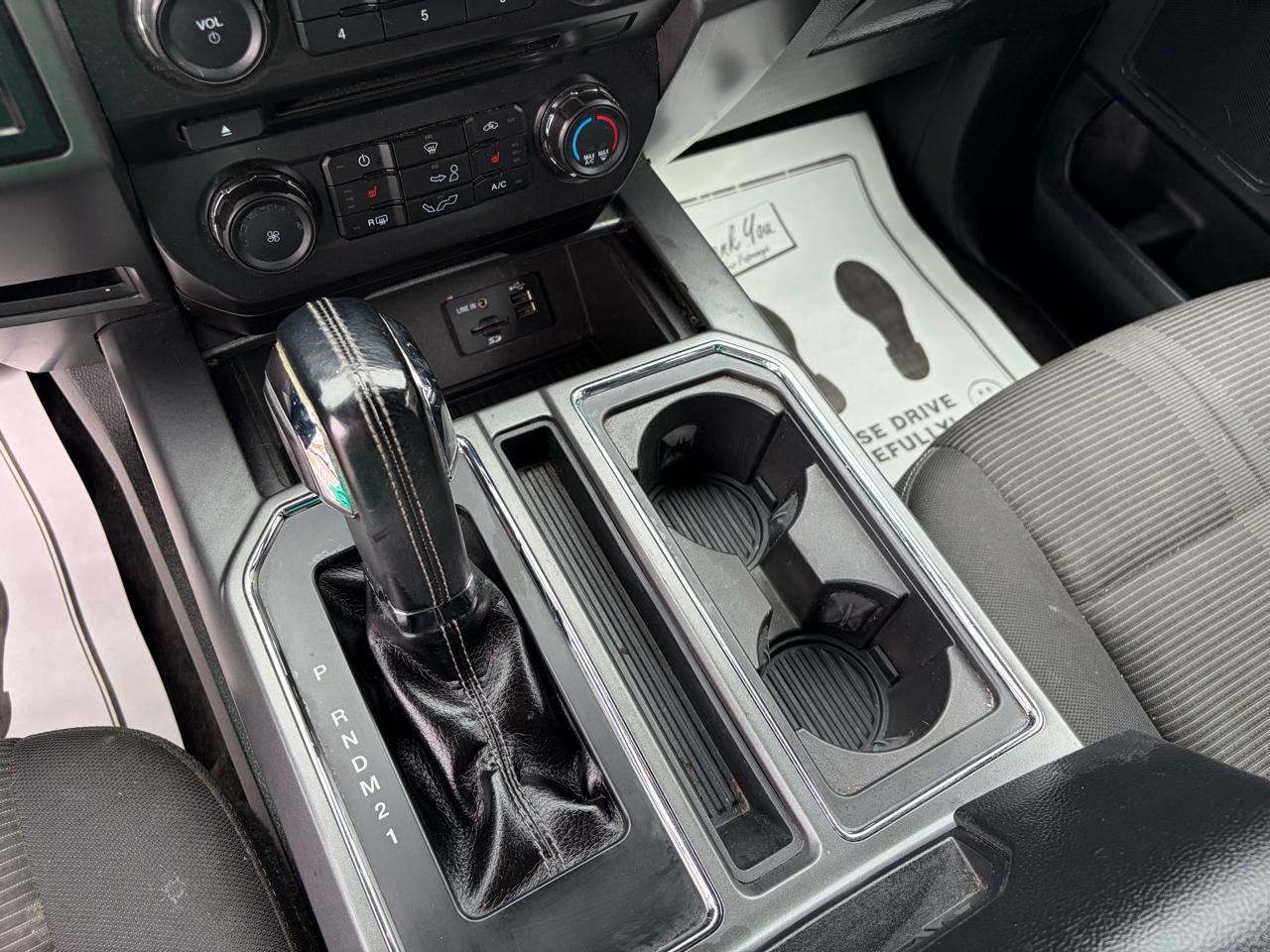 Ford F-150 4WD SuperCrew 145" XLT 2015