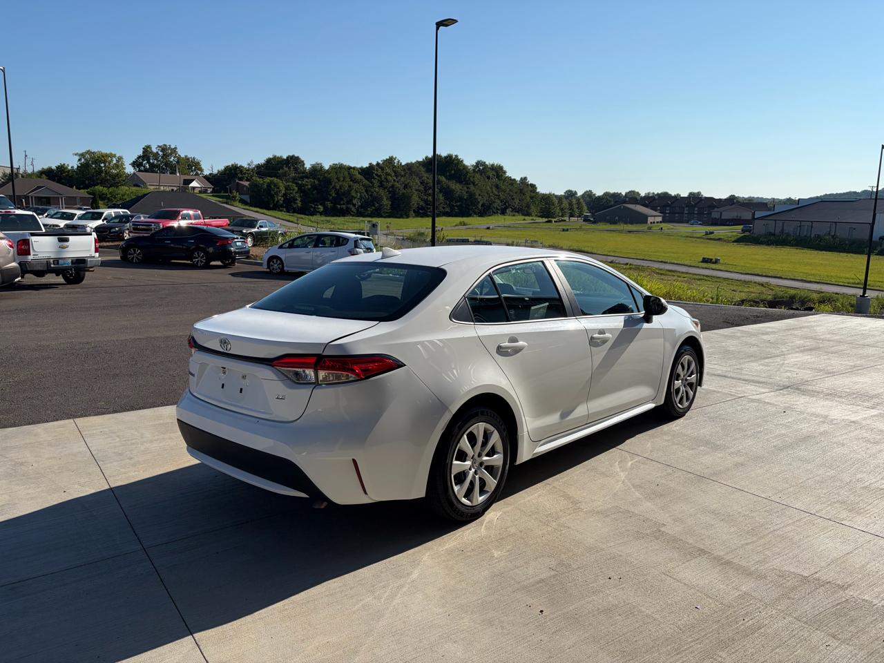 Toyota Corolla LE CVT (Natl) 2022