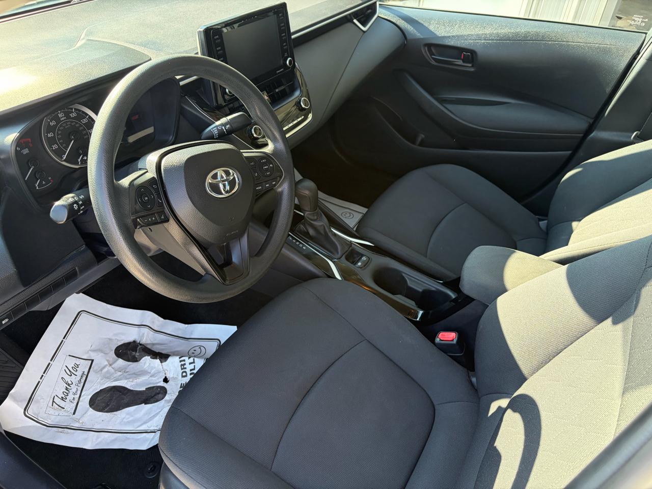 Toyota Corolla LE CVT (Natl) 2022