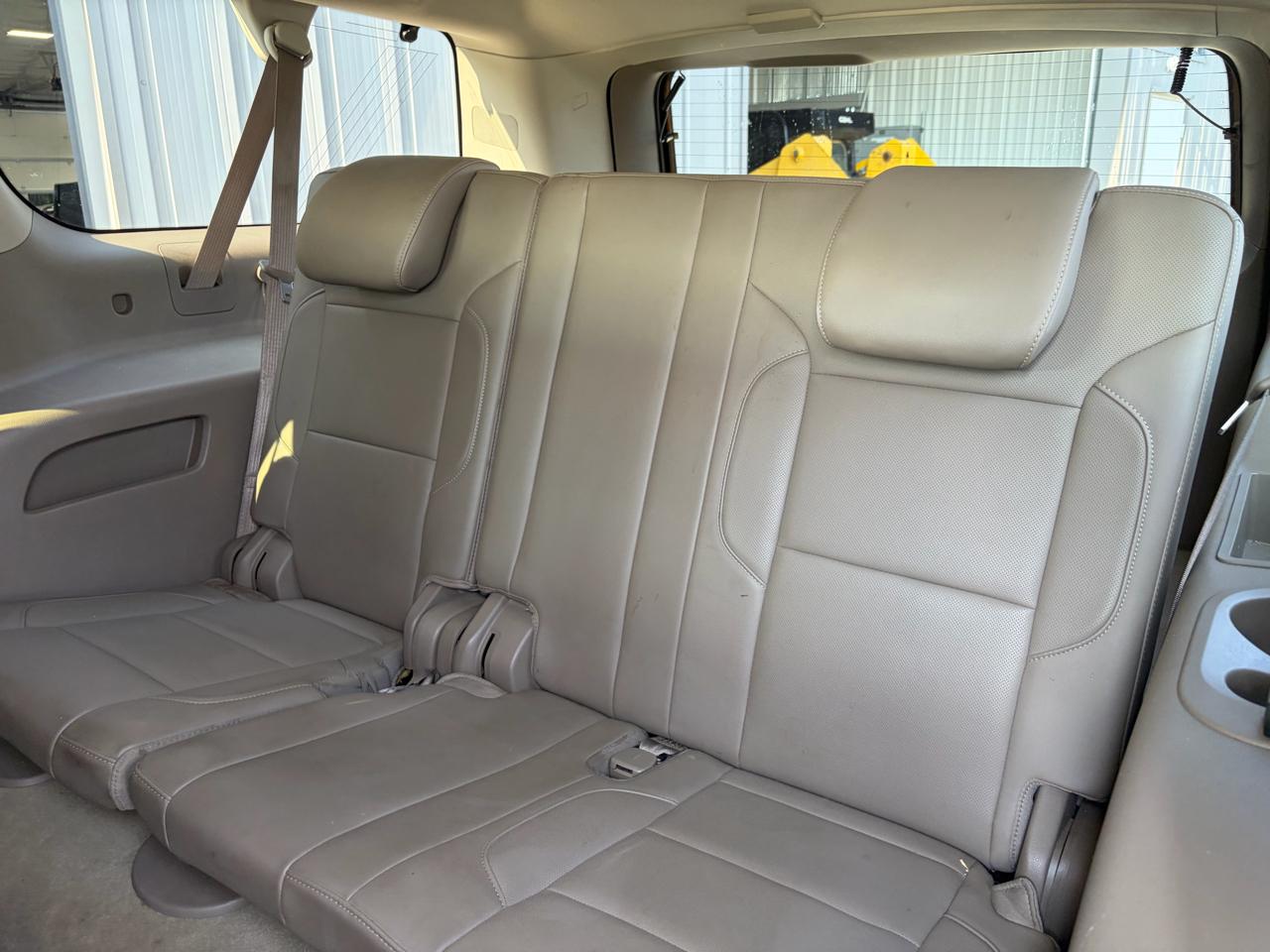GMC Yukon XL 4WD 4dr SLT 2015