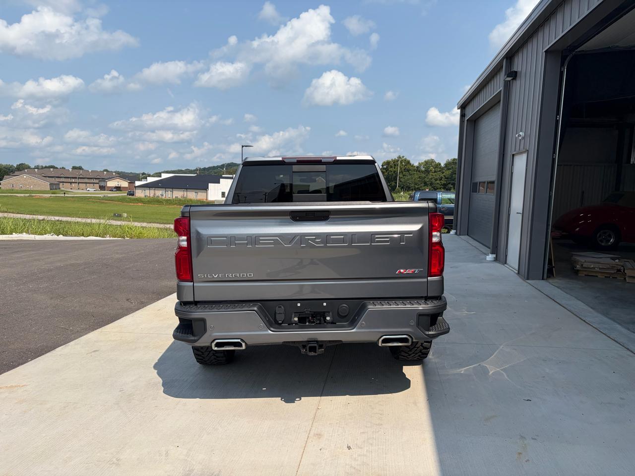 Chevrolet Silverado 1500 4WD Crew Cab 147" RST 2021