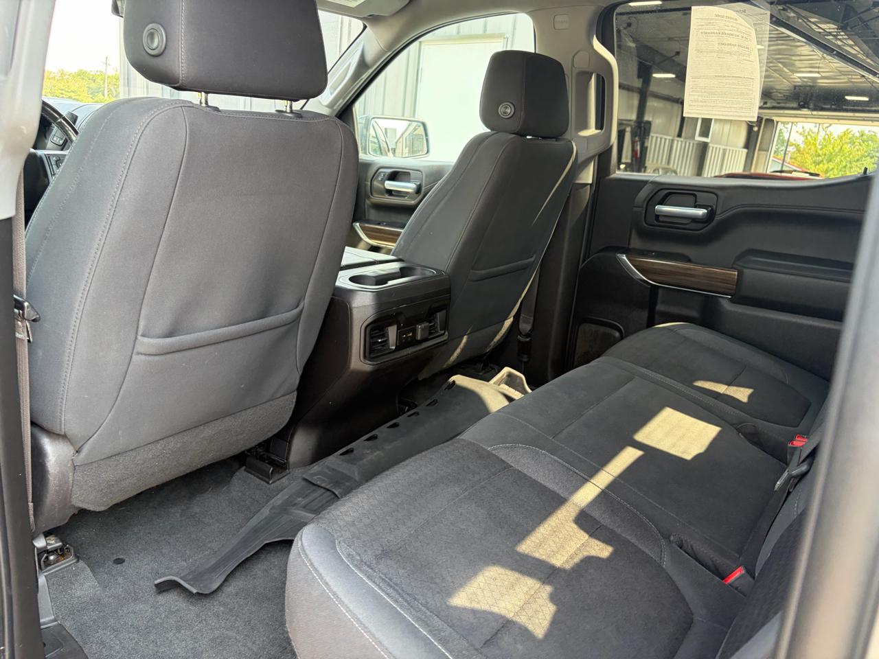 Chevrolet Silverado 1500 4WD Crew Cab 147" RST 2021