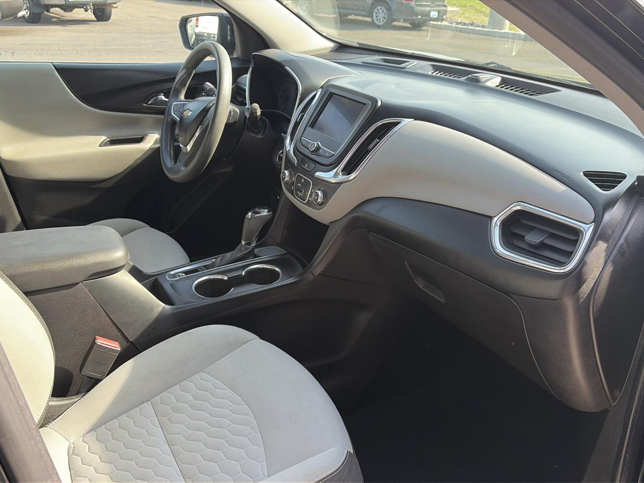 Chevrolet Equinox FWD 4dr LS w/1LS 2020