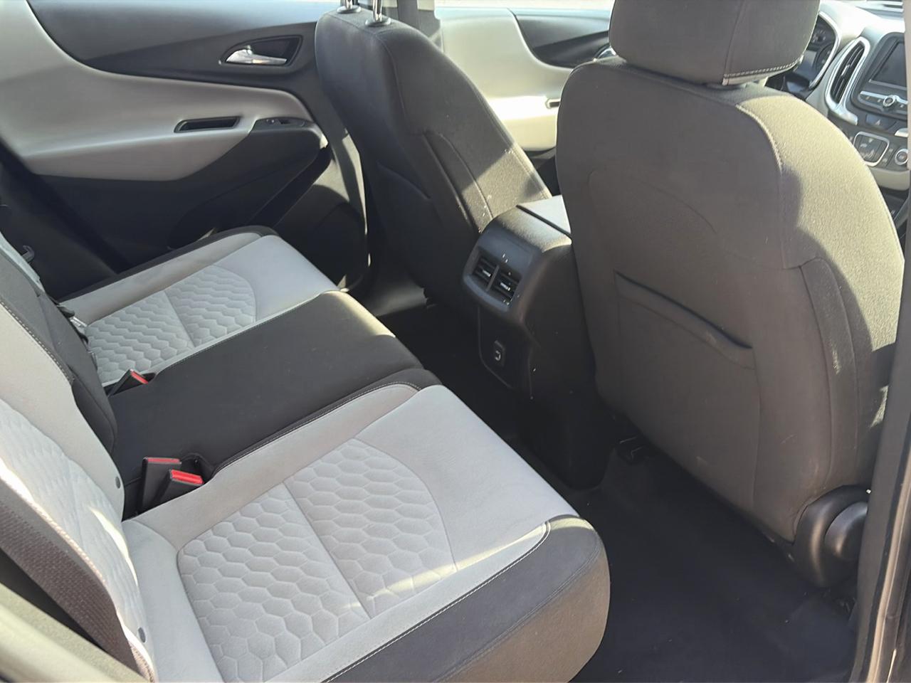 Chevrolet Equinox FWD 4dr LS w/1LS 2020