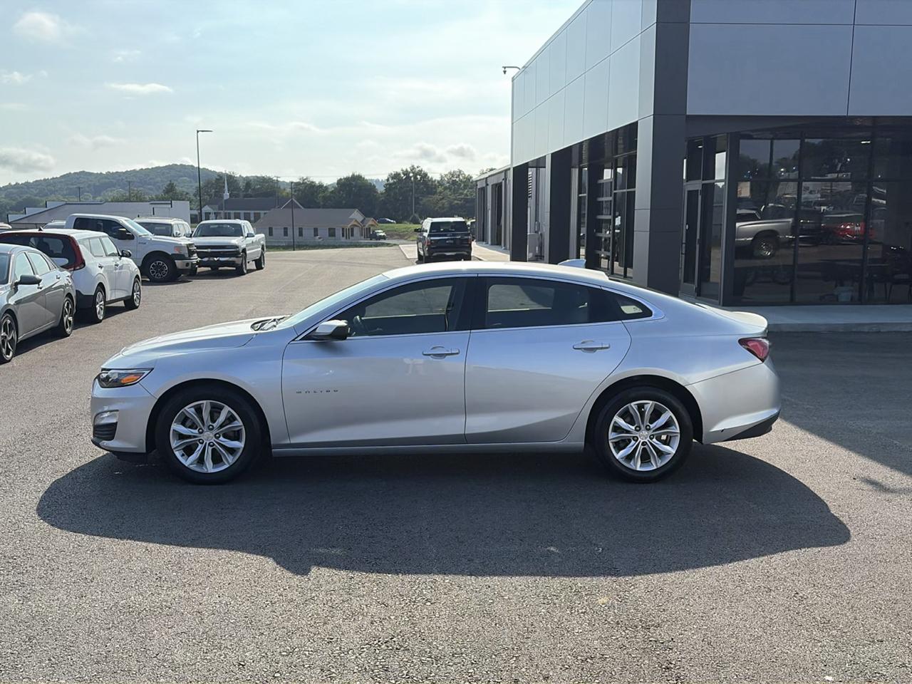 Chevrolet Malibu 4dr Sdn LT 2021