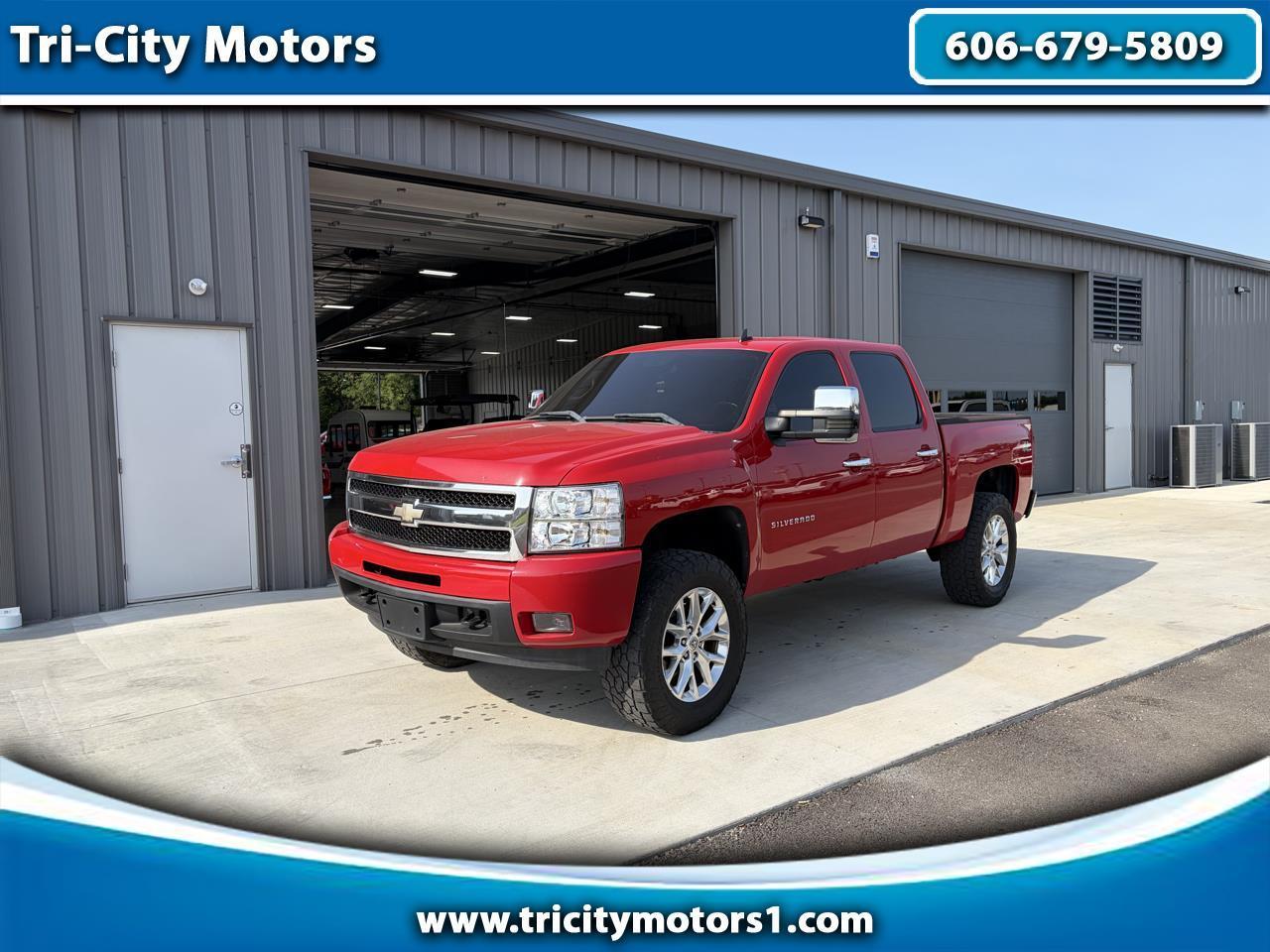 2011 Chevrolet Silverado 1500 4WD Crew Cab 143.5" LTZ