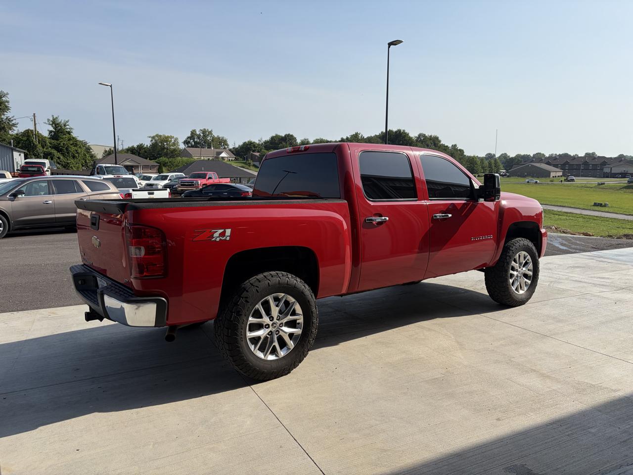 Chevrolet Silverado 1500 4WD Crew Cab 143.5" LTZ 2011