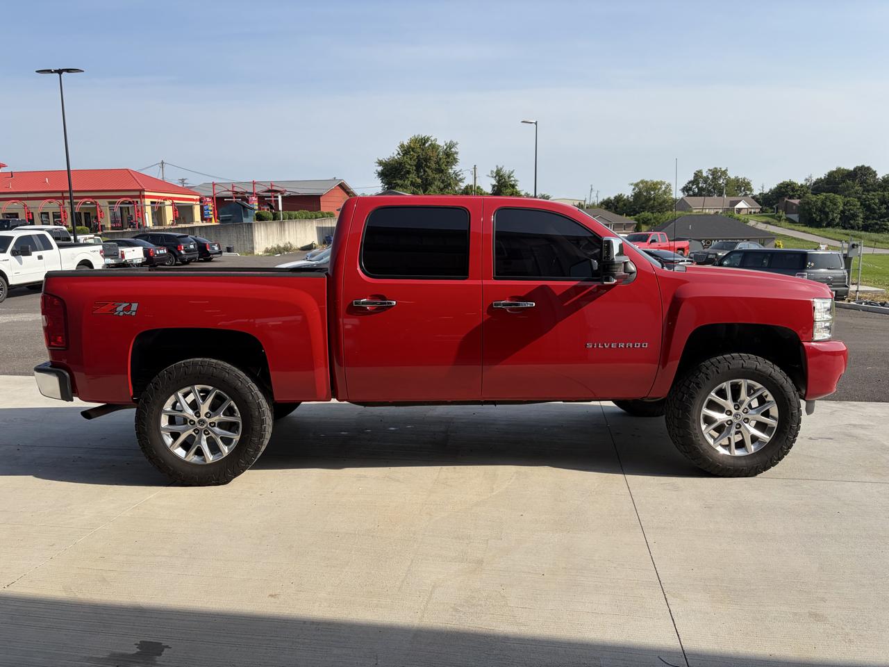 Chevrolet Silverado 1500 4WD Crew Cab 143.5" LTZ 2011