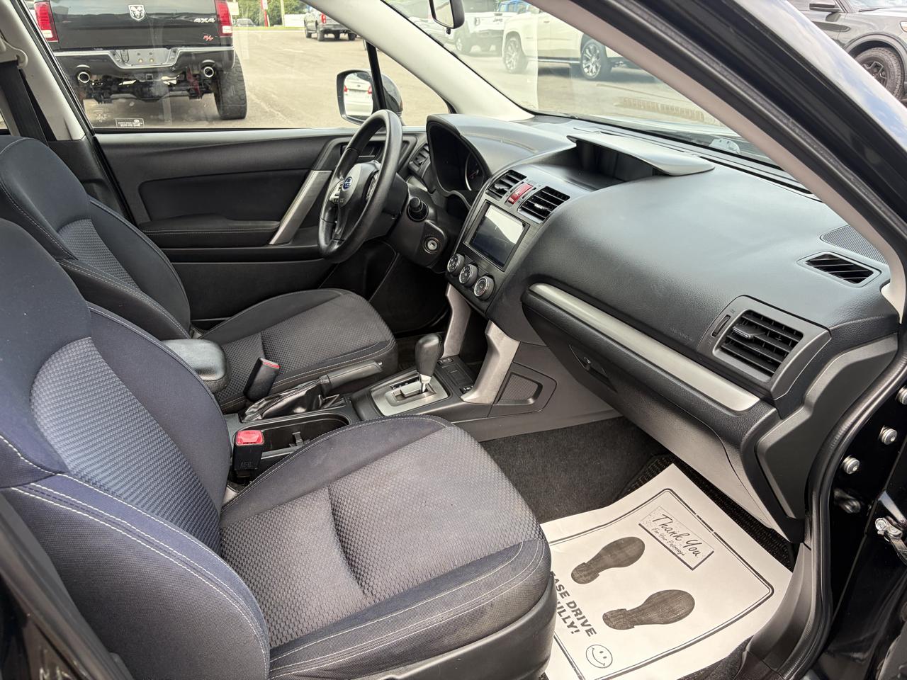 Subaru Forester 4dr CVT 2.5i Premium PZEV 2015