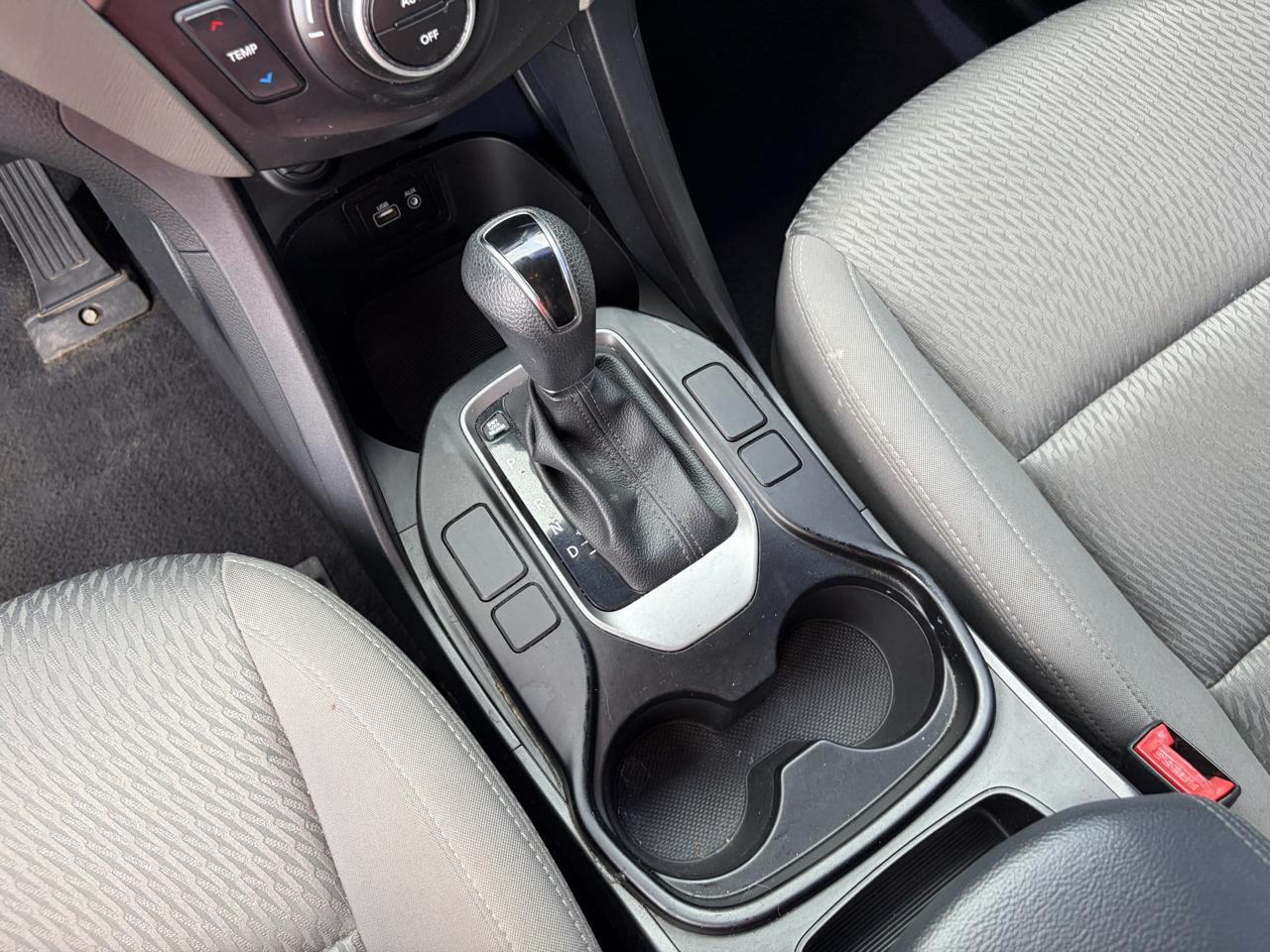 Hyundai Santa Fe SE 3.3L Auto 2017