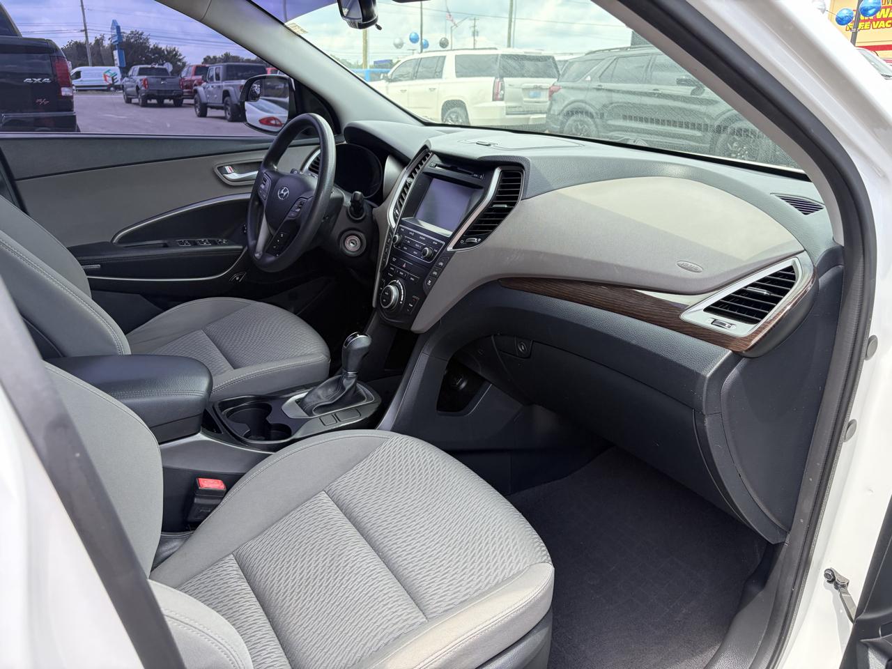 Hyundai Santa Fe SE 3.3L Auto 2017