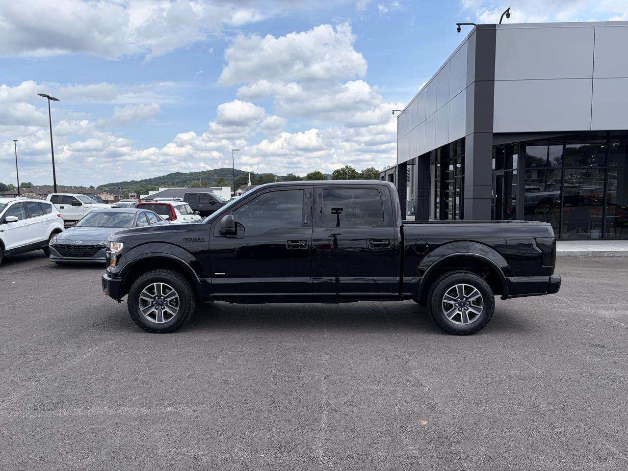 Ford F-150 XLT 4WD SuperCrew 5.5' Box 2017
