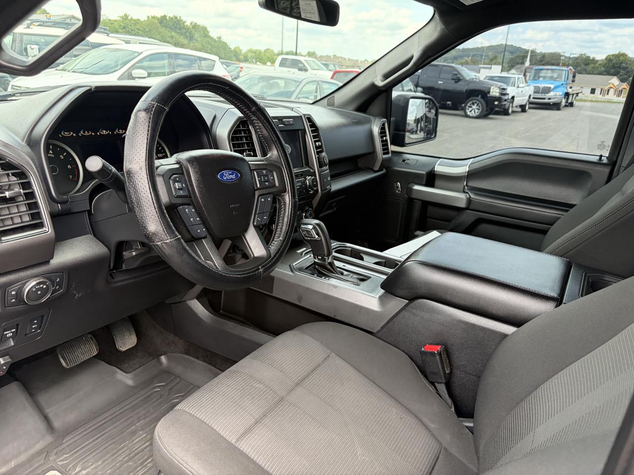 Ford F-150 XLT 4WD SuperCrew 5.5' Box 2017
