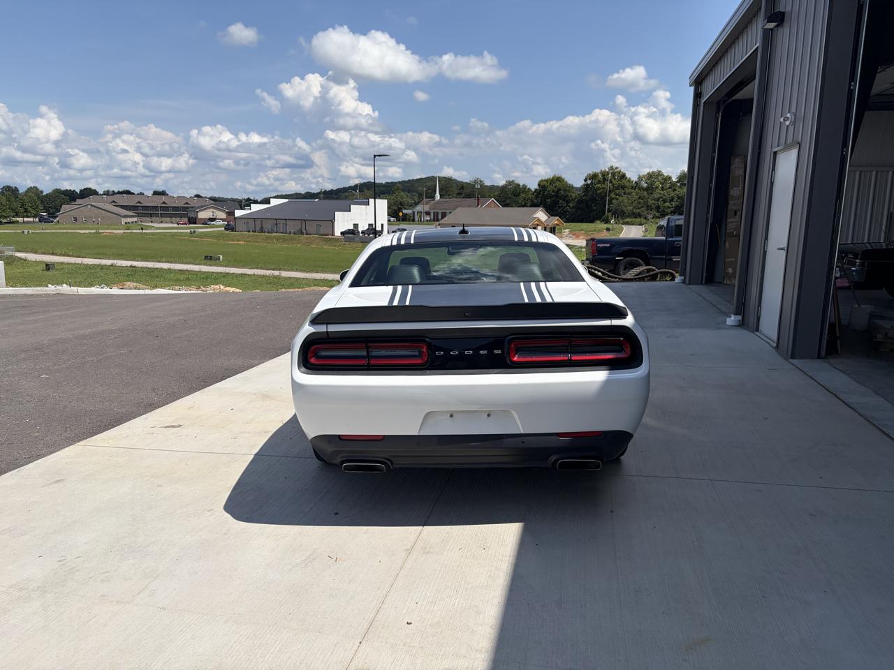 Dodge Challenger 2dr Cpe R/T Plus Shaker 2016