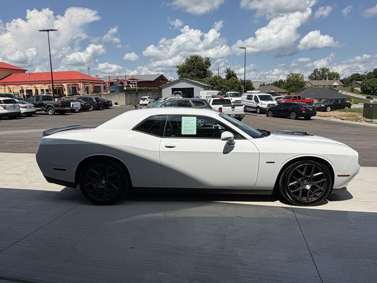 Dodge Challenger 2dr Cpe R/T Plus Shaker 2016