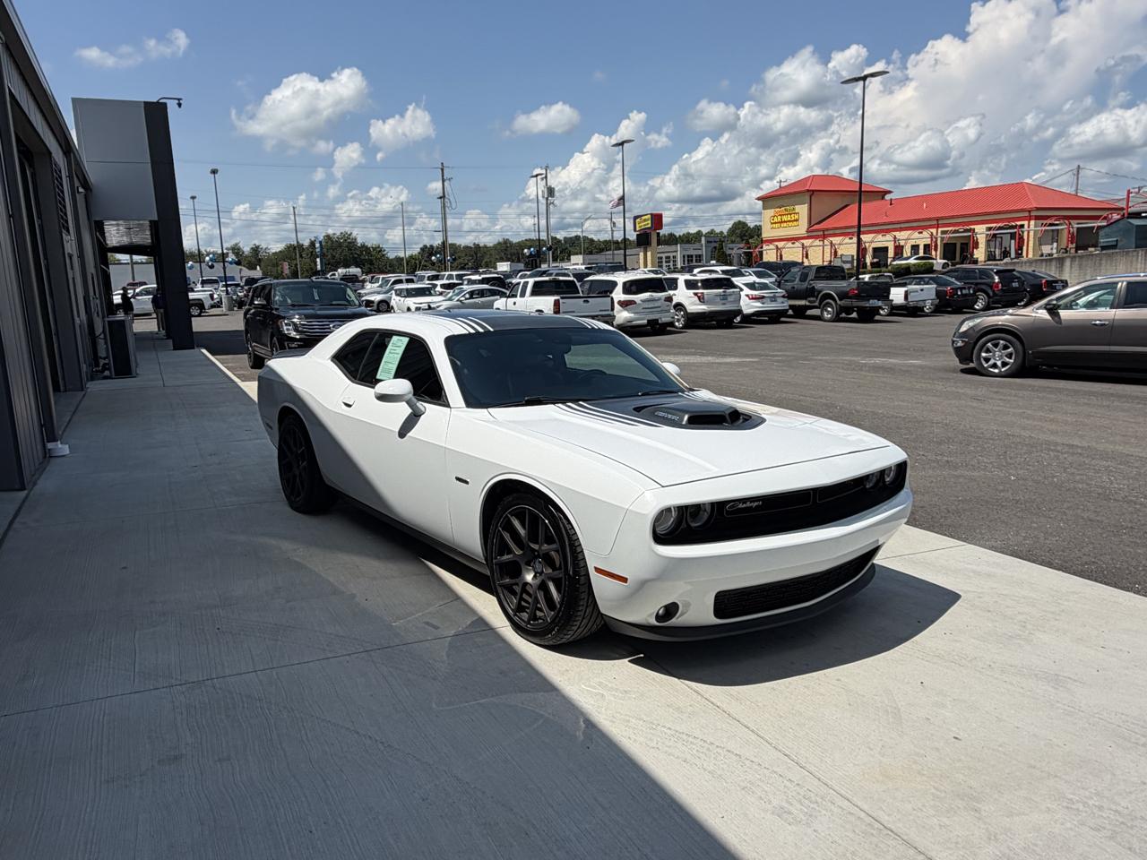 Dodge Challenger 2dr Cpe R/T Plus Shaker 2016