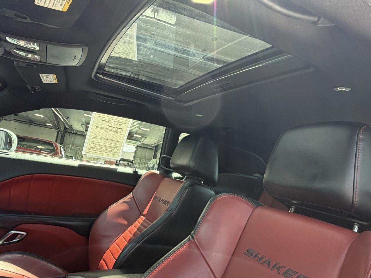 Dodge Challenger 2dr Cpe R/T Plus Shaker 2016