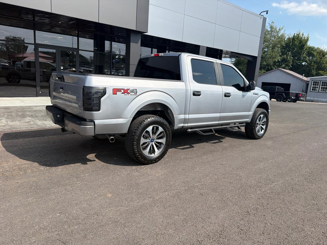 Ford F-150 XLT 4WD SuperCrew 5.5' Box 2020