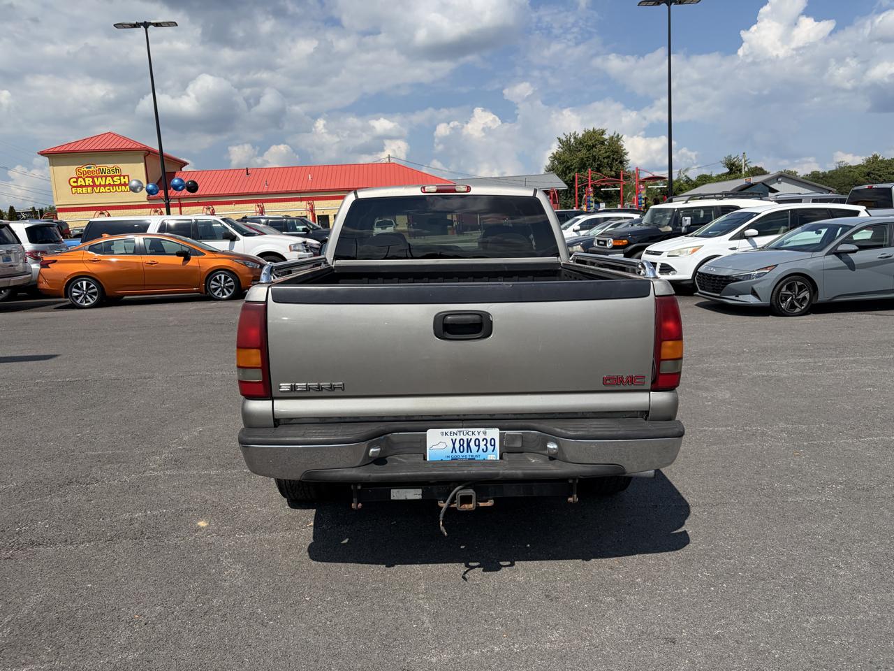 GMC New Sierra 1500 4dr Ext Cab 143.5" WB SLE 2000