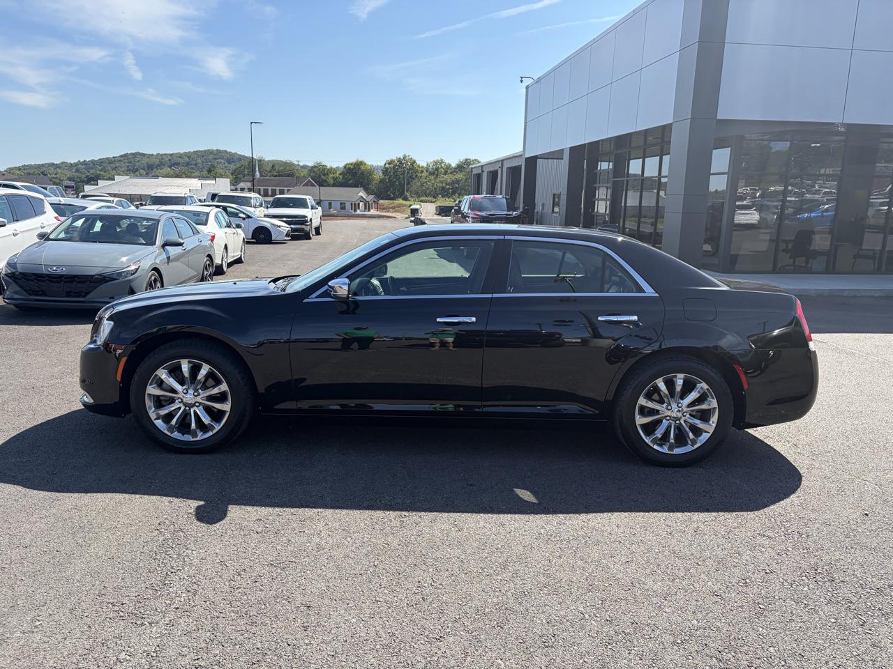Chrysler 300 4dr Sdn 300C AWD 2016