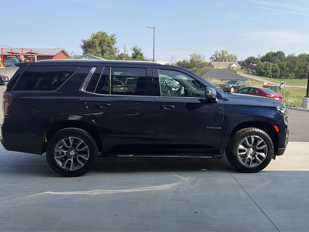Chevrolet Tahoe 4WD 4dr LT 2022
