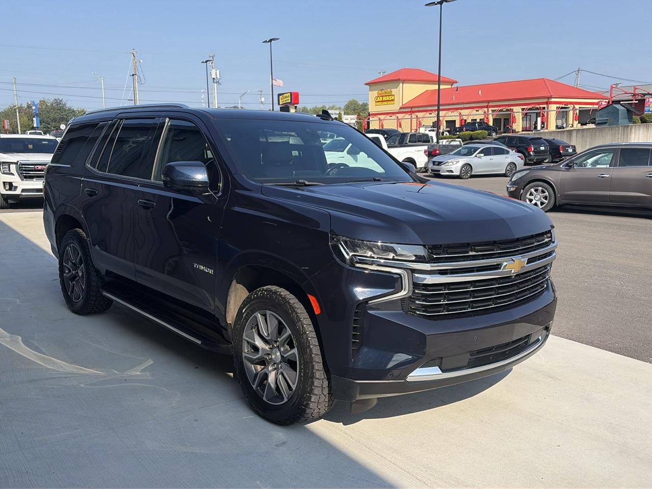 Chevrolet Tahoe 4WD 4dr LT 2022