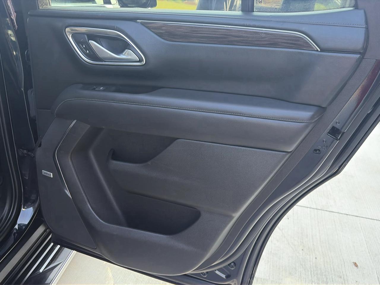 Chevrolet Tahoe 4WD 4dr LT 2022